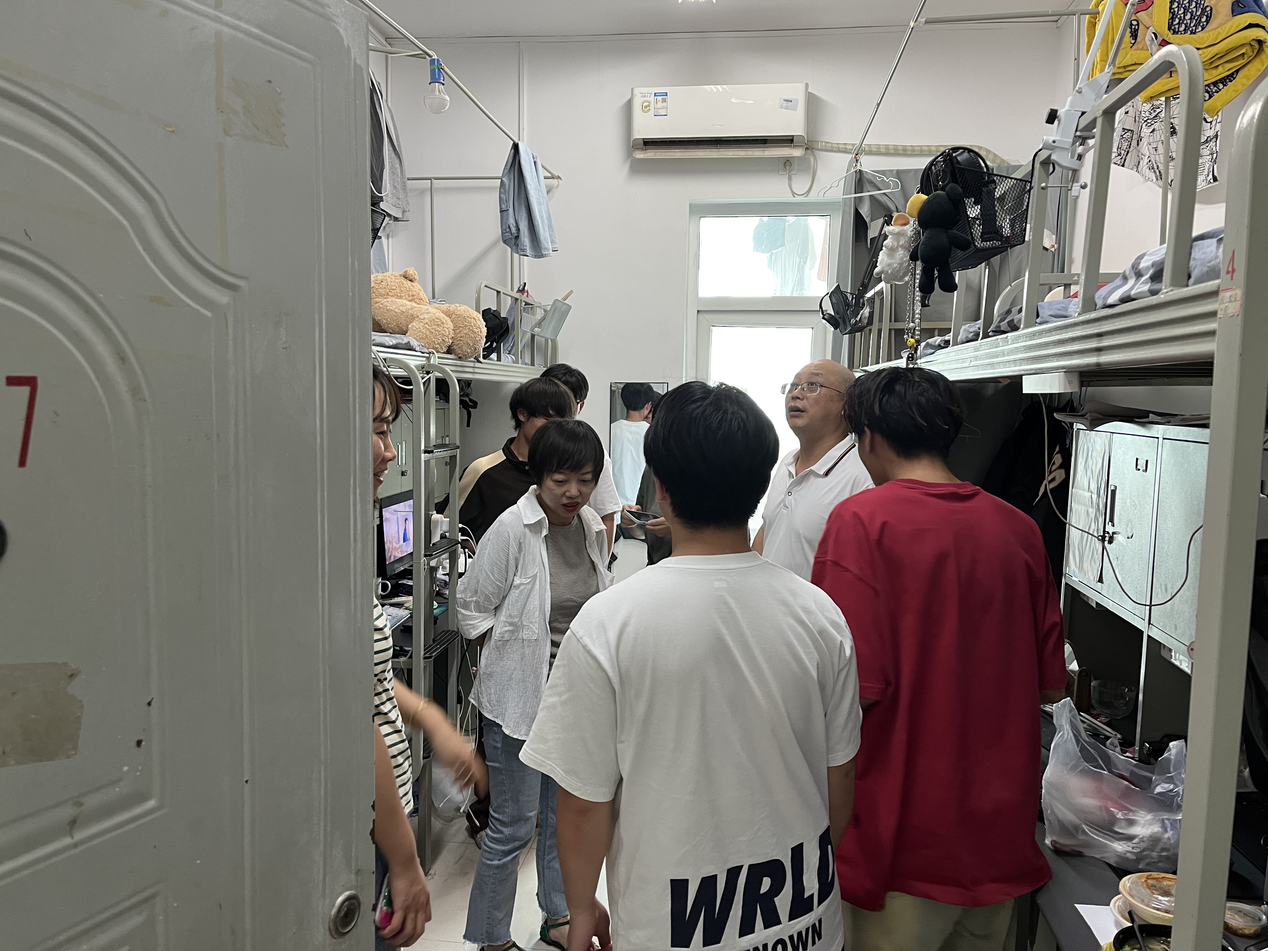 KLMC[]EF[PNBZKX0}]PX%@0