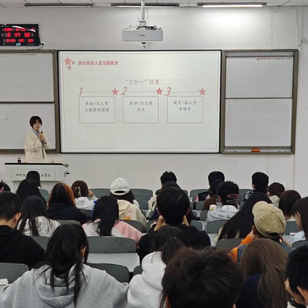 49A07EAFD15BE3682814CB06B4C08F01