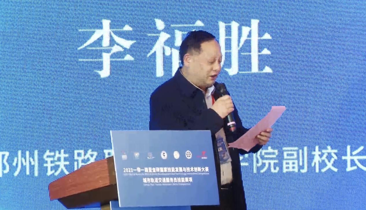 0D515907F9CB7FD30AE1A8CC3E51F0DF